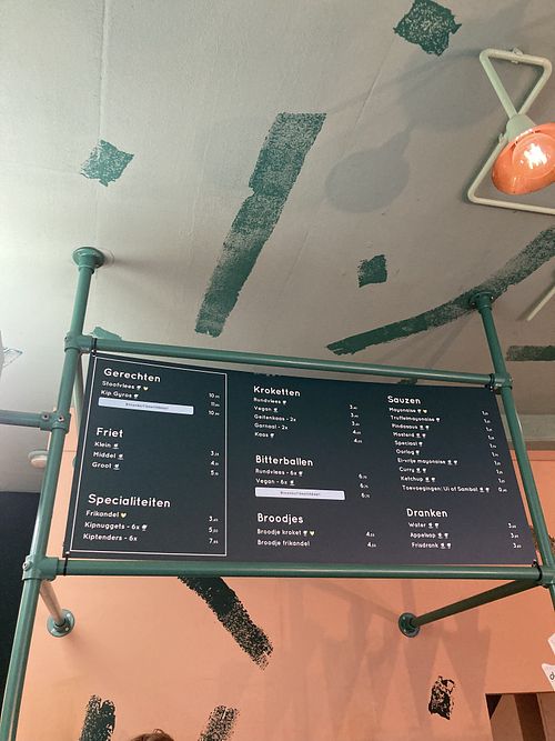   at Dapp Frietwinkel in Leiden