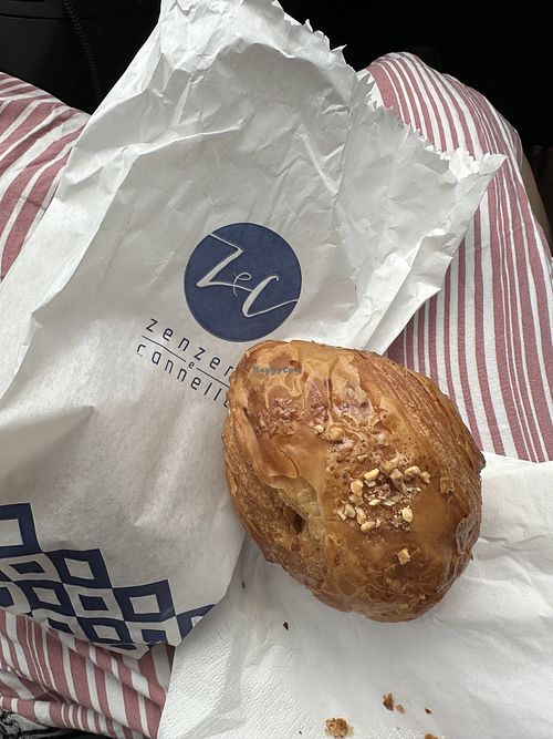 croissant mit pistaziencreme  at Zenzero e Cannella in Valmadrera