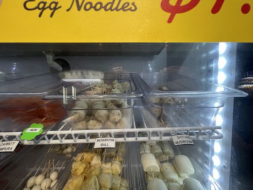 Vegan options 3 of the 7   at Maxwell Lok Lok in Central Singapore