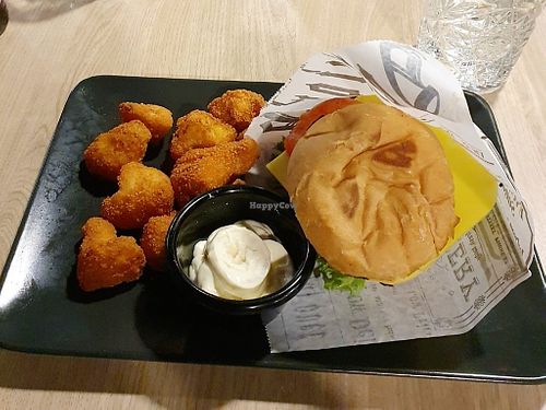 Very good vegan burger with an awesome cauliflower side (could do without the paper wrapping, though) at Katu in Joensuu