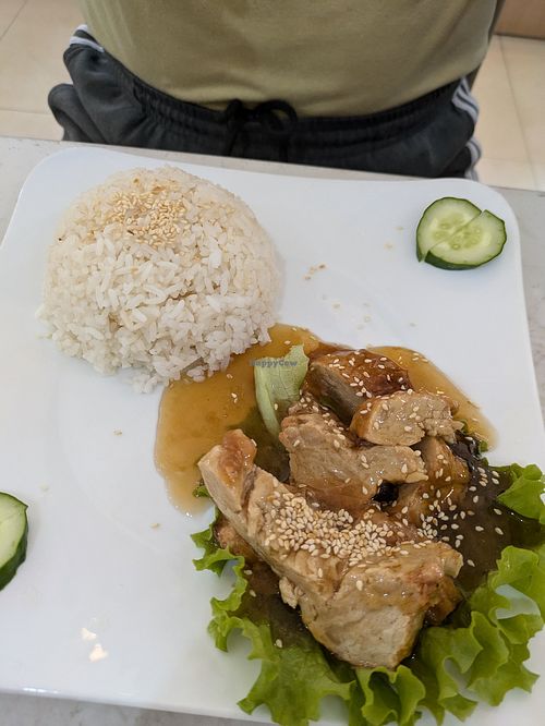 Loving Hut - Am Thuc Chay Ha Long