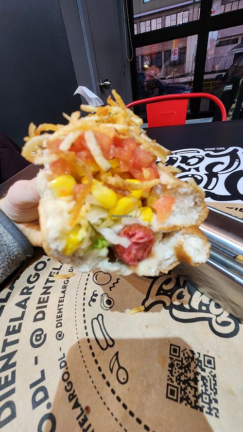 Side view of partially eaten cumpleto at Diente Largo in Punta Arenas