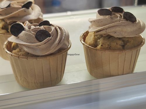 Vegan cupcakes at Seva Cafe in Central Singapore