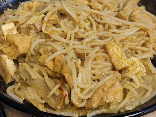 Fried Laksa at Seva Cafe in Central Singapore