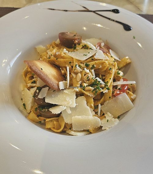 Tagliatelles (contains eggs) Pesto Rosso Végétarien at Restaunt L'Hermine in Les Allues