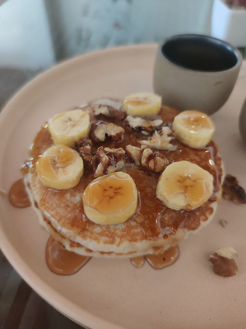 Vegan pancakes at Bawud in Moalboal
