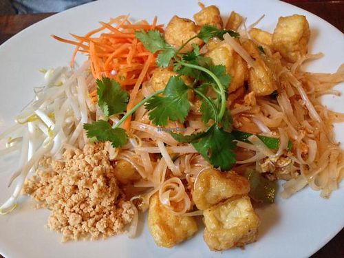 Pad Thai with tofu at Bua Thai Cuisine in Washington
