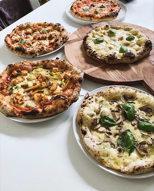 Try a large range of vegetarian, vegan and Jain or NOG options at Papa G's Pizzeria at Papa G's Pizzeria in Blacktown