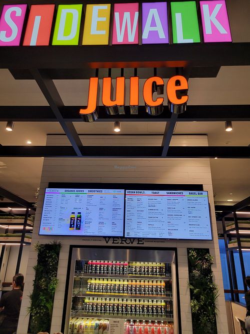 Location at SFO - Sidewalk Juice - T3 in San Francisco
