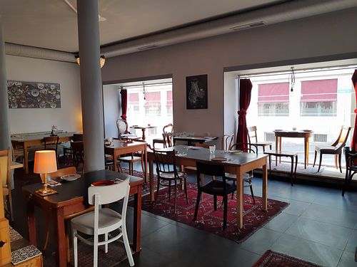 Interior at Moudi's Lecker Cafe in Zurich