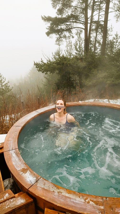 Jacuzzi with mountain views! at Minds & Mountains Eco Lodge in La Molina
