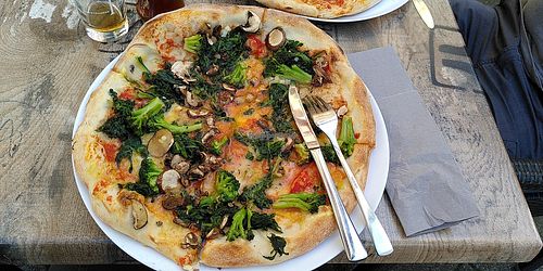Pizza verdura at Trattoria Strada 37 in Wittlich