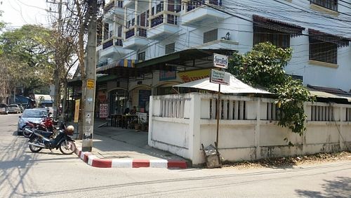 front ​from corner Soi Ragang 2 Ko at Nuson in Chiang Mai