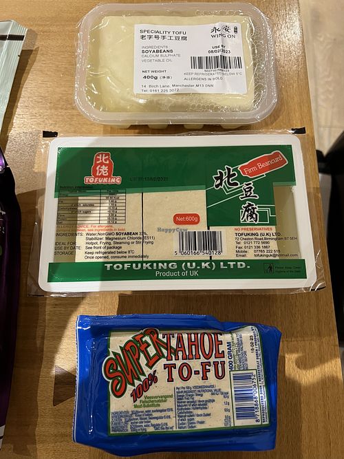   at Matthews Foods 萬富行 in Aberdeen