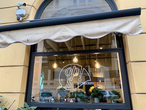 store front at Ops Cucina Mediterranea in Rome