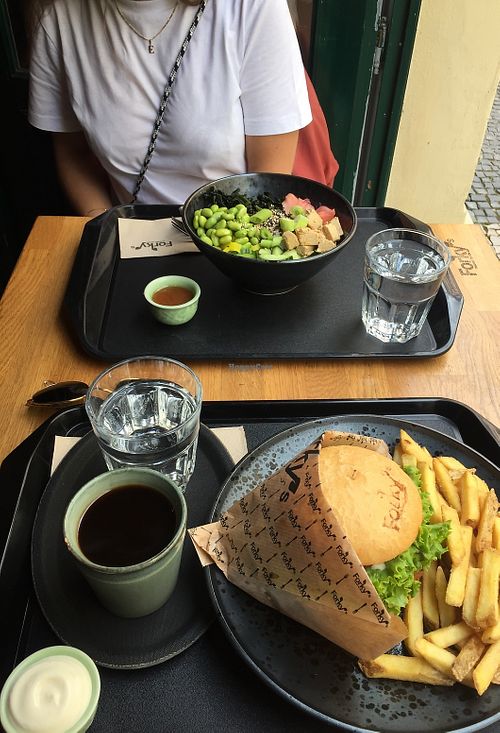Burger & Bowl  at Forky's - NC Královo Pole in Brno