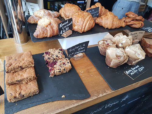 Nom nom 😋 at Keystone Coffee in North London