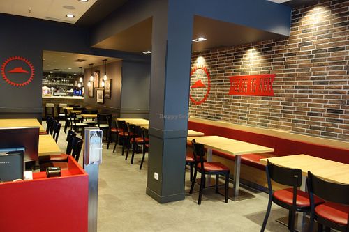 To your right at Pizza Hut in Saarbrucken