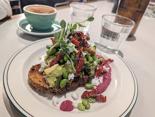 Smashed avo at Operator 25 in Melbourne