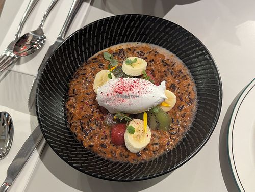 Thai milk tea porridge at Operator 25 in Melbourne