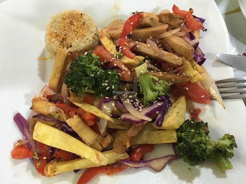 saltado peruano at Loving Hut - Titikaka in Puno