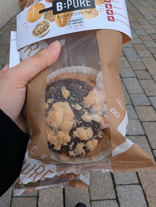 Abgepackter Marmormuffin at Cafe Feiler in Coburg