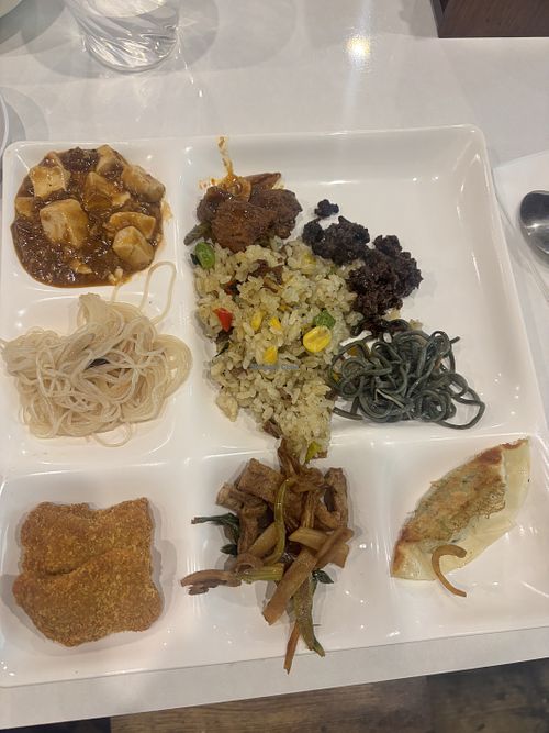 So filling   at Taiwan Vegan Yoichi in Osaka