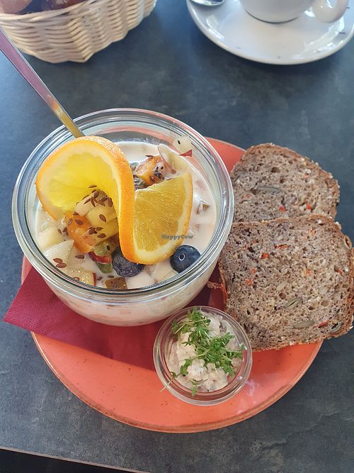 Rosalie's Veganes Frühstück at Fräulein Rosalie Cafe & Bistro in Feldafing