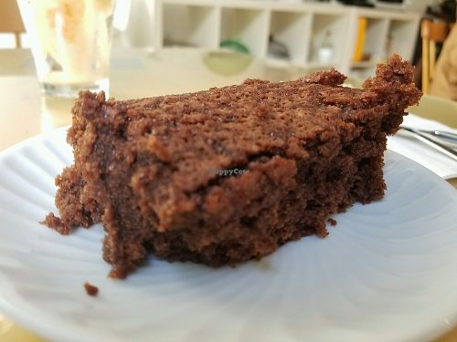 chocolate cake at Quintal Bioshop in Porto