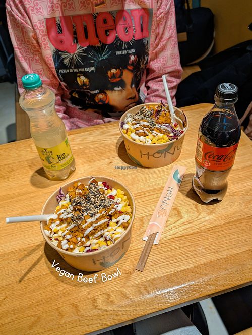  at Honu Tiki Bowls - Opernring in Vienna