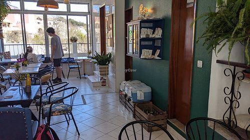 Looking toward the back from our table at Grumpy Mamas in Monchique