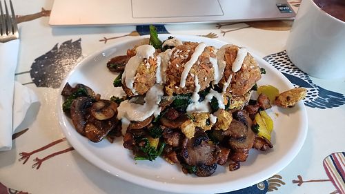 Incredible vegan scramble. I opted to forego tomatoes at Bigod's Kitchen in Bungay