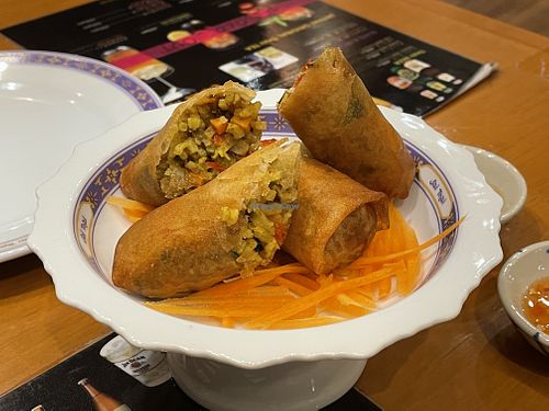 Spring rolls at Jai Thai in Chatan