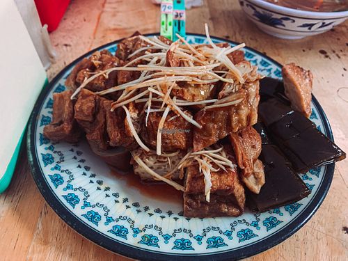 Vegetarian Marinated Food  at Shí Fāng SùShí 十方素食 - Datong St in Taipei