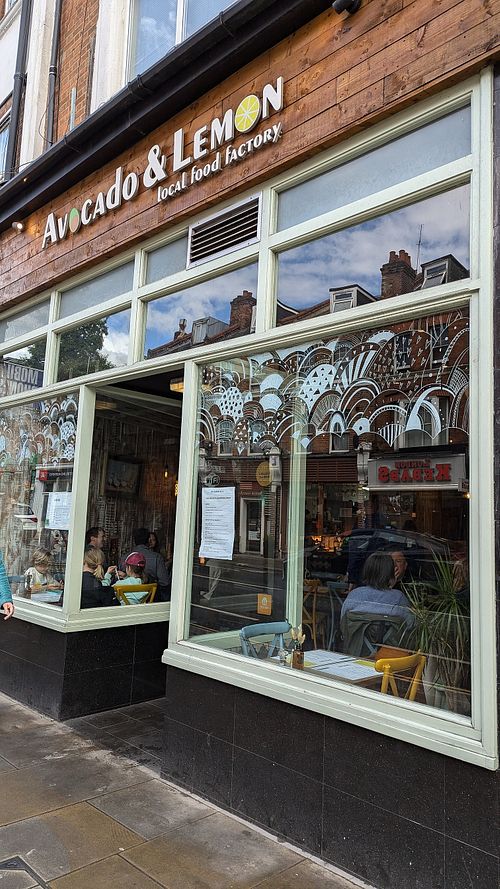  at Avocado & Lemon in Twickenham