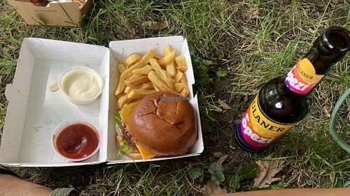 Chiise burger im Menü   at Ruff's Burger - Maxvorstadt in Munich