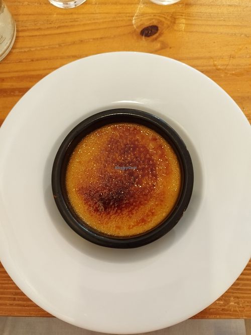 Creme brulee at La Belle Verte in Toulouse