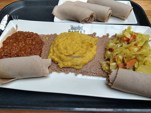 Vegan messob with extra injera at Demera - Time Out Market in Chicago