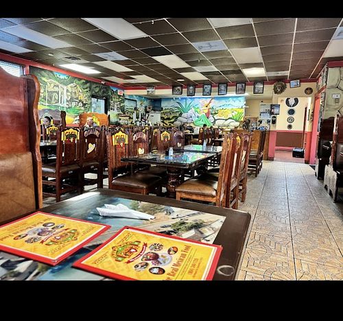 Restaurant  at Casa Leon in Atlantic Beach