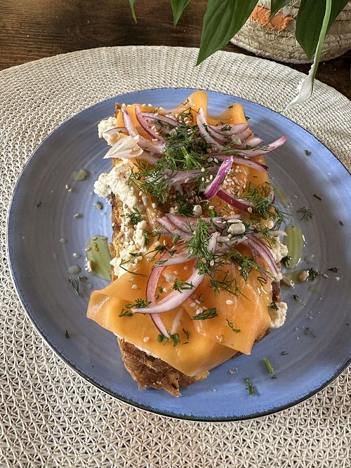 Vegane Lachsstulle  at Apfelkern & Kolibri  in Bad Homburg