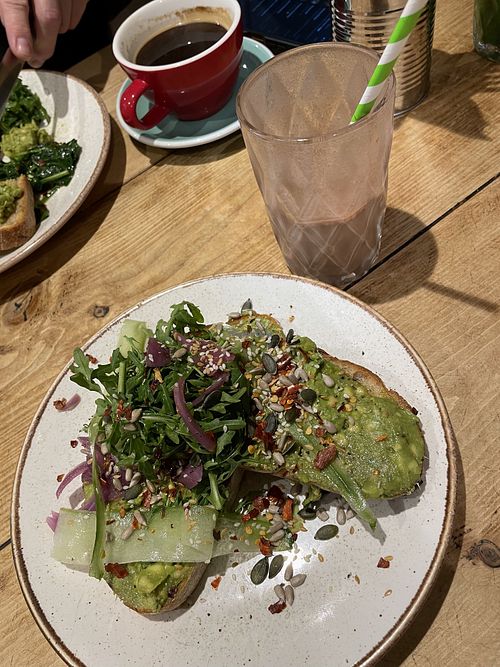 Avocado Toast  at Dan & Decarlo in North London