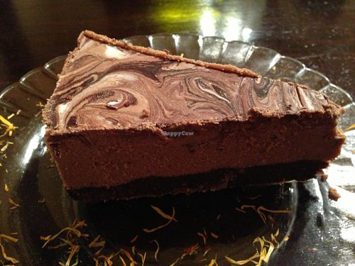 BioFresh raw chocolate cake at BIOFresh 1 in Timisoara