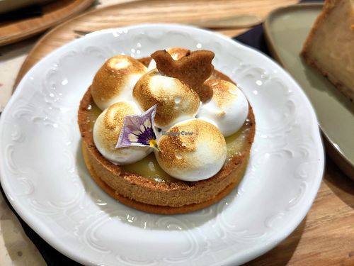 Lemon pie at Michel MaBelle Saint Pierre in Bordeaux