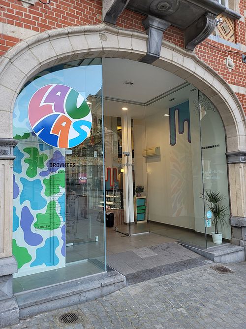 Entrance at Lauza's in Leuven