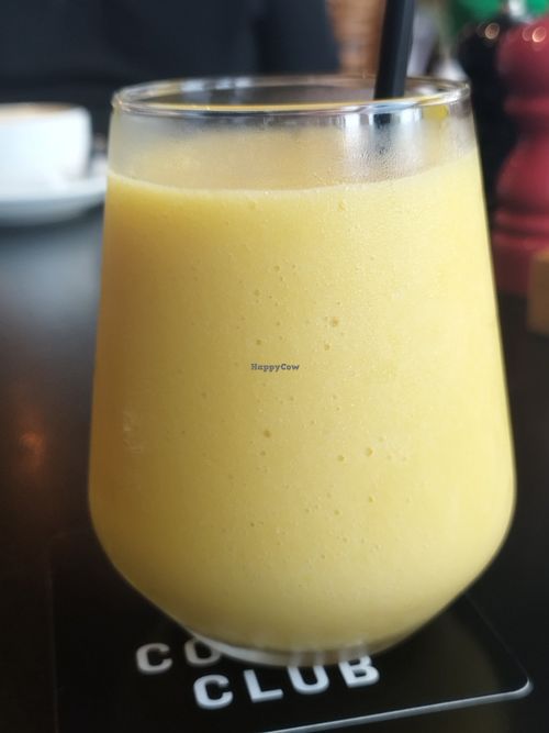 Tropical Breeze Smoothie at The Coffee Club - United Square in Abu Dhabi