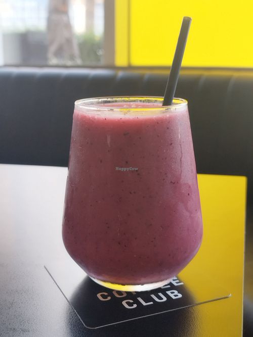 Very Berry Smoothie at The Coffee Club - United Square in Abu Dhabi