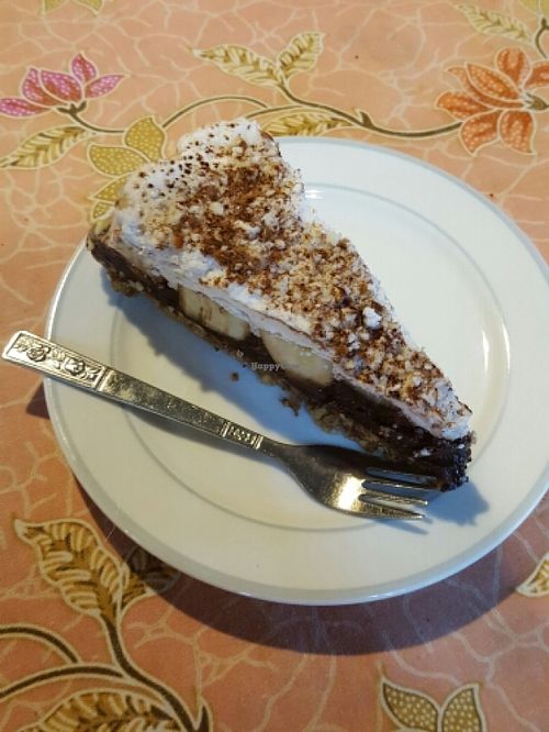 raw banana coconut chocolate pie at Earth Tone in Pai