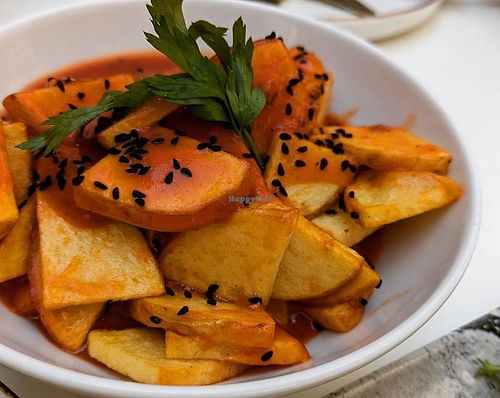 Spicy potatoes at Restaurante Puerta del Edén in Cadiz