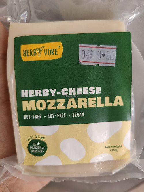 Herbyvore VEGAN cheese at New Leaf Vegetarian 林时加素 in West Singapore