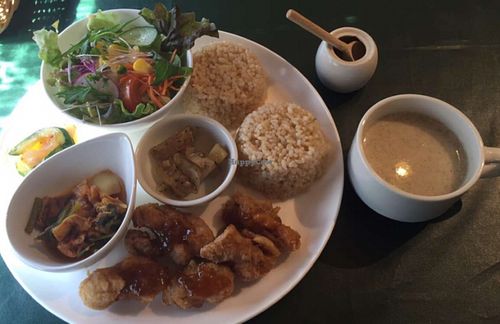 lunch  at Olu Olu Cafe in Tokyo